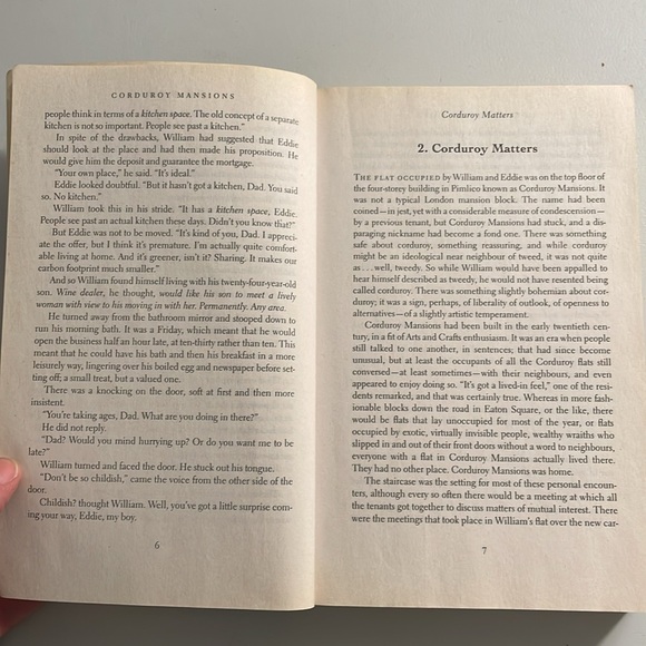 🌈2/$8  Corduroys Mansions #1 in Series - Picture 10 of 12